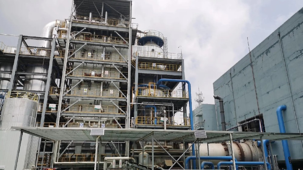 危廢破碎工藝解決方案